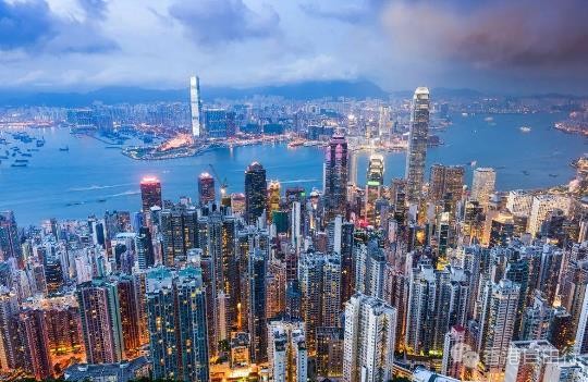 ﻿旅业﻿复苏/十一黄金周 访港旅团料增30%