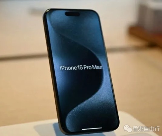 外媒：iPhone 15 Pro发热或引发大批量退货，苹果紧急回应！