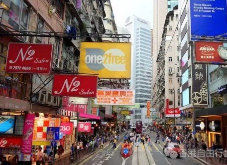 香港购物天堂仍有吸引力 内地客打卡游玩即日来回成新特点