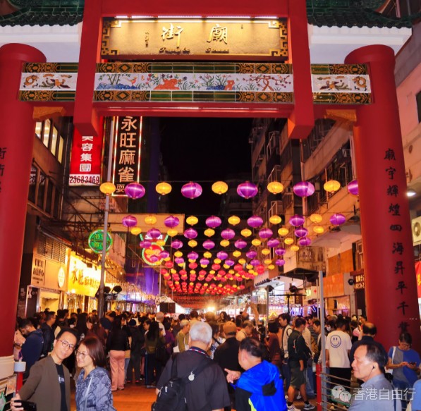 陈锦荣：可扩展庙街夜市规模　有条件成为「手信街」