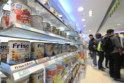 婴幼儿奶粉等730种商品明年降低进口关税