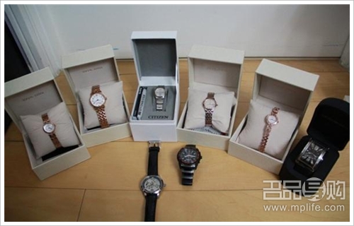 香港购物败PRADA+ DFS+18盒首饰手表