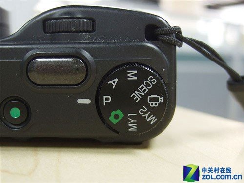 年末数码相机采购攻略 松下GF3售3800