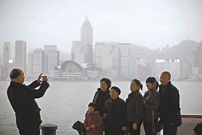春节访港外籍客跌3% 内地客仍为撑港旅游业支柱