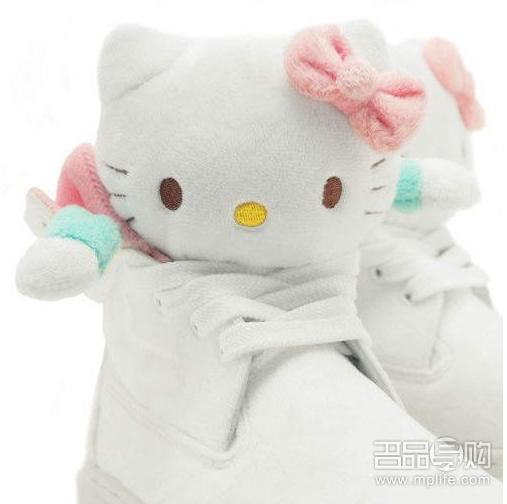 Hello Kitty x UBIQ合作款超萌登场