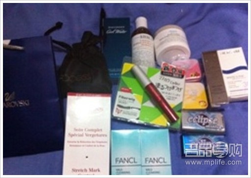 香港DFS75折败下COACH包+16G IPHONE 4S 