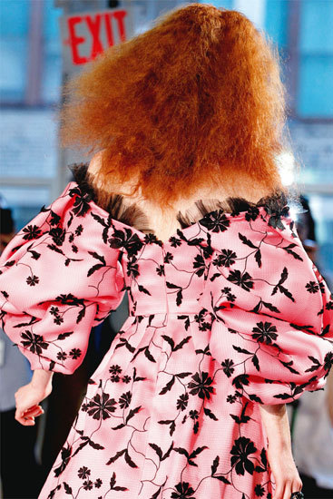 早春穿衣15个元素减龄变少女