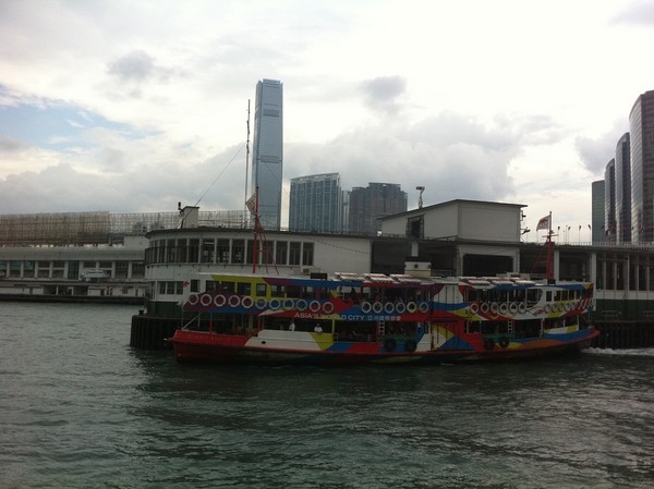 香港两日游—迪士尼、旺角、金紫荆、天星小轮