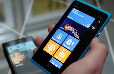 样张曝光 诺基亚Lumia900港行下月开卖