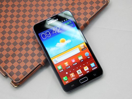 港行10大智能手机排名 索尼LT26i领衔