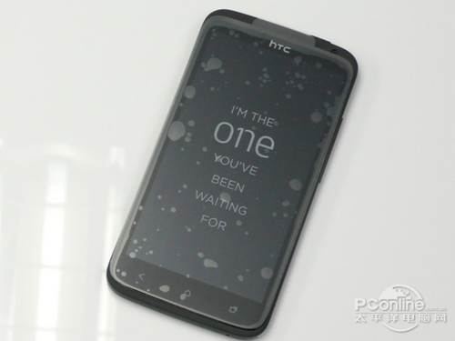 HTC首款四核手机 One X后行售4000元