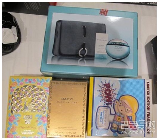 香港败GUESS大牌彩妆佳能G12