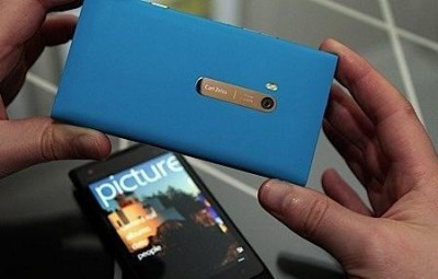 获型号核准 诺基亚Lumia900行货将上市