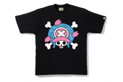 A BATHING APE® x ONE PIECE 单品即将登陆香港