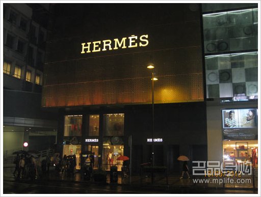 暴走香港纯购物金饰化妆品!