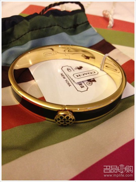 香港购miumiu皮夹COACH手镯