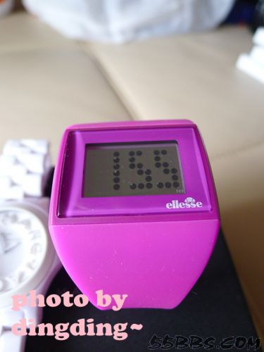 香港自由行 豪雅、tiffany、coach、周生生、雷朋等