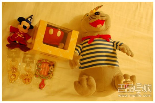 香港扫货 败卡地亚香奈儿Forever21