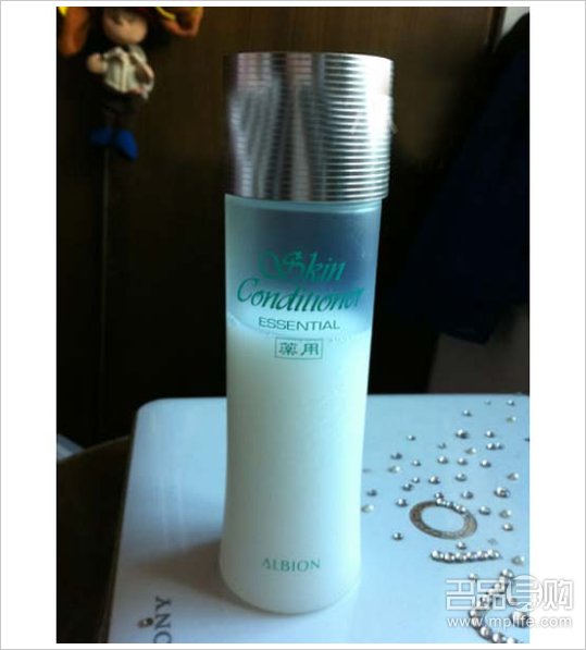 香港购物约6折PRADA MIUMIU多件(下)