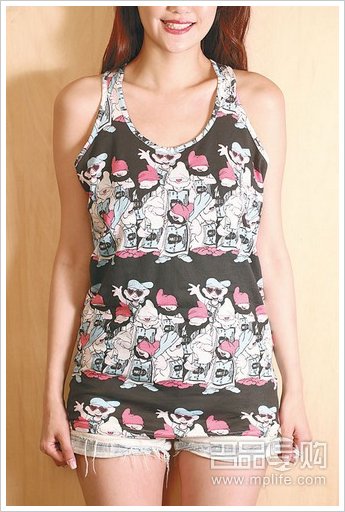 香港Y-3等潮牌新款背心抢镜比拼