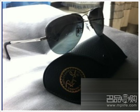 香港六福1克拉钻戒金饰GUCCI包