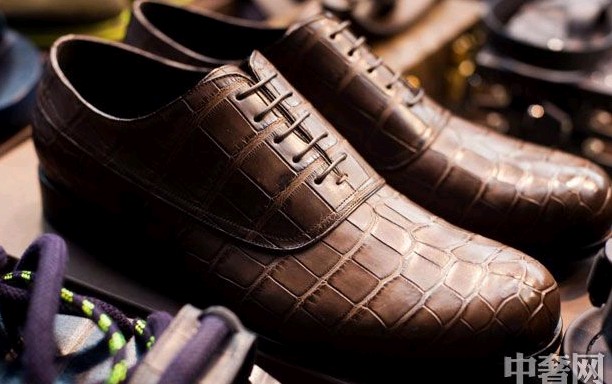 路易威登2013春夏包袋配饰新品谍照