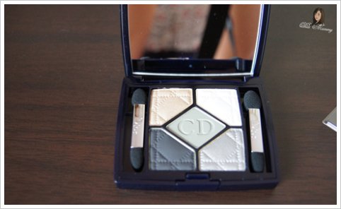 日上免税收奢华妆品比香港便宜