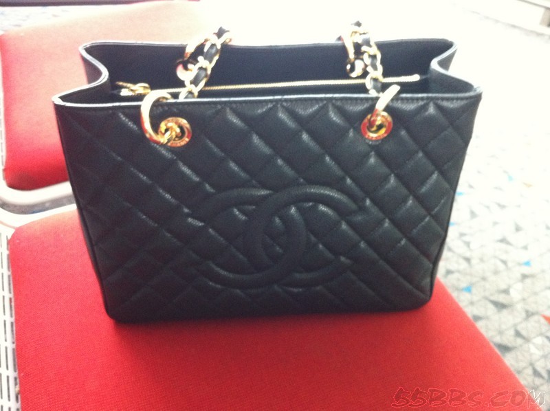 香港的收获,买到麻木。