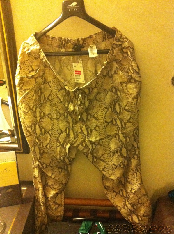 五天四夜香港血拼 PRADA、GUCCI、Burberry等（上）