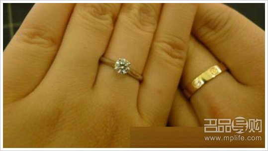 香港购物万元收LV 2千港币败2个COACH