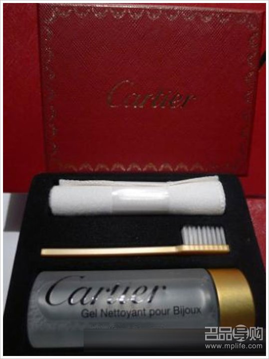 香港购物万元收LV 2千港币败2个COACH