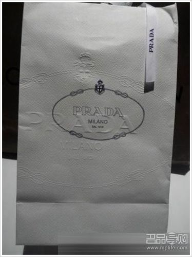 香港购物万元收LV 2千港币败2个COACH