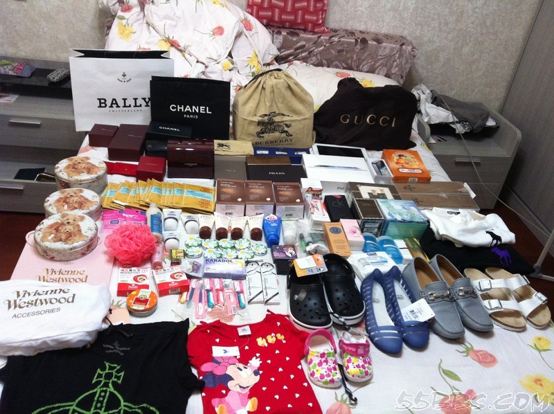 香港扫货 Gucci、Chanel、ipad3，4s等（上）