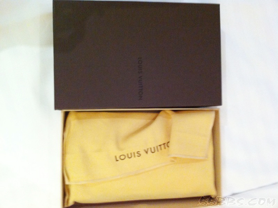 香港购物晒货:LV复古包+mulberry邮差+prada杀手包等