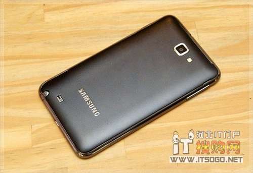 智能机全面崩盘 iPhone4最低仅售2699元