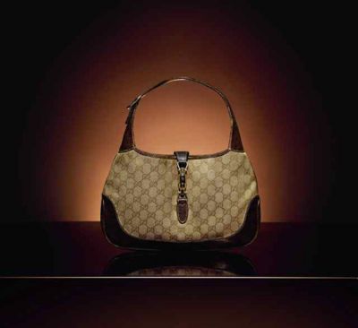 香港购物：简约时尚 古驰Jackie O' Bag贾姬包