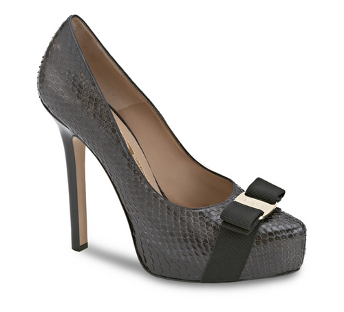 俄罗斯风情 菲拉格慕2012秋冬鞋履