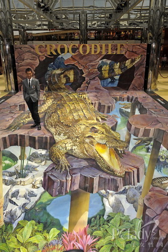 古天乐贺鳄鱼恤60周年 香港首个3D立体鳄鱼潭