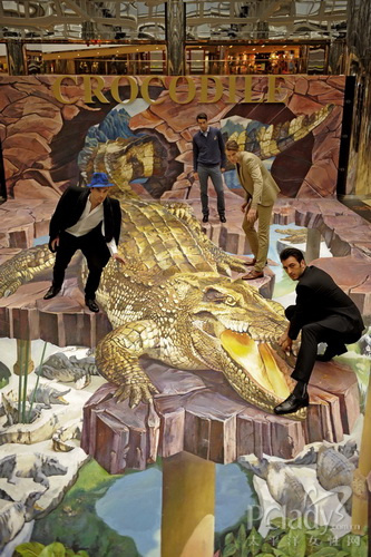 古天乐贺鳄鱼恤60周年 香港首个3D立体鳄鱼潭