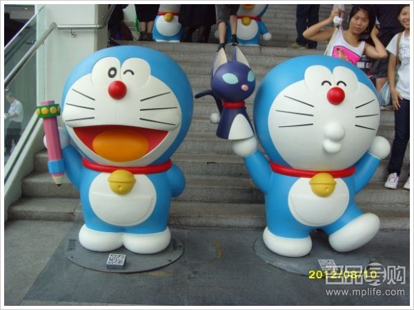 香港海怡工贸东荟城折扣买大牌