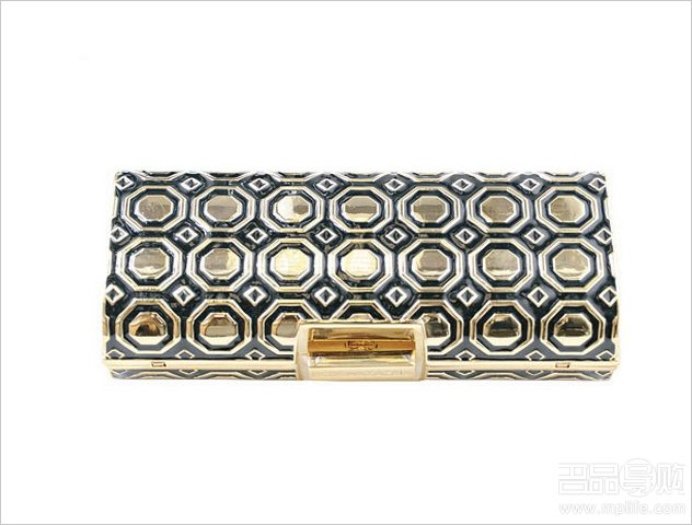 香港购物：秋冬新款BCBG建筑美学抵港