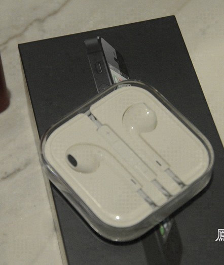 苹果iPhone 5评测：屏幕尺寸增大 原生iOS6 （上）