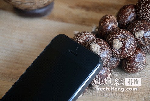 苹果iPhone 5评测：屏幕尺寸增大 原生iOS6 （上）