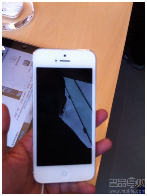 香港IFC苹果iphone5最新实拍