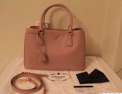 香港归来 晒入手的一些美包美鞋~~celine，tod's,prada,ysl,lv