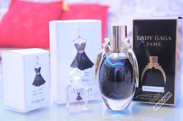 史上最寒酸香港购物帖 Af衣服 小熊曲奇等 4 香港购物