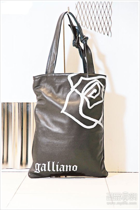 Galliano奢品潮袋单品HK上市