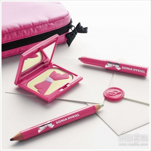 香港品牌圣诞彩妆新品抢先报