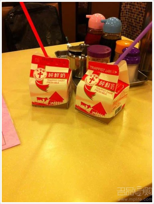 HK购物IPAD BURBERRY尝美食