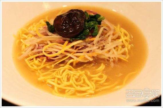 湾仔庆云街特式拉面新品上市